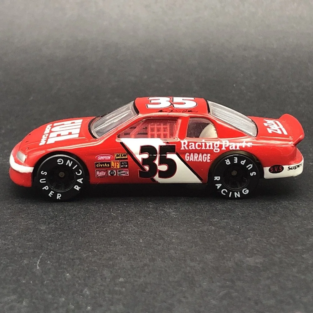 Fast Lane Diecast #35 Zig‎ Zag Fuel Racing Cams Race Car Red Diecast 1/64 Scale